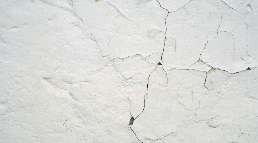 What Do I Do About My Cracked Stucco? | CMB Stucco & EIFS